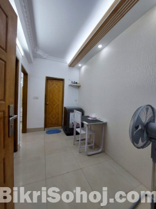 Rent Furnished One Bedroom Apartment in Bashundhara R/A.